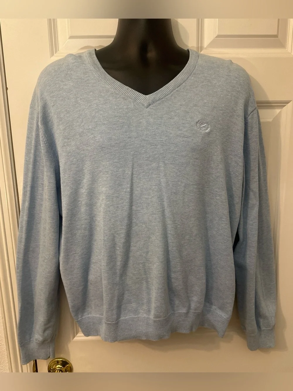 Club room Men’s Light Blue V-Neck Men's Sweater